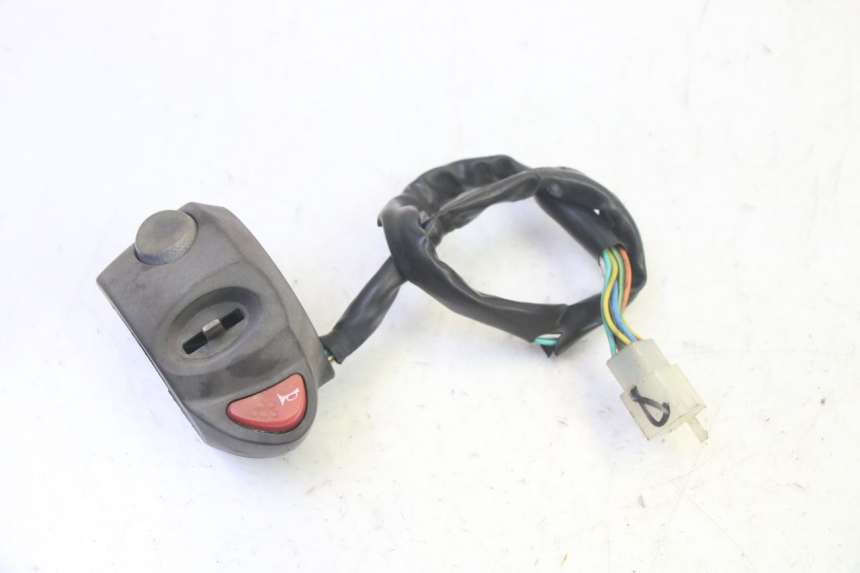 photo de PRZEŁĄCZNIK LEWY ADIVA AD3 300 (2014 - 2020) - Widok główny