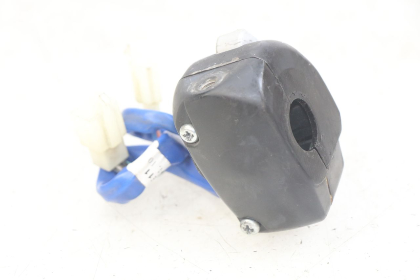 photo de PRZEŁĄCZNIK LEWY KYMCO AGILITY 16+ 4T 50 (2018 - 2023) - Widok ogólny