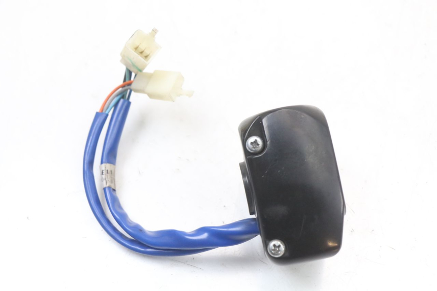 photo de PRZEŁĄCZNIK LEWY KYMCO AGILITY 4T 50 (2018 - 2022) - Inny kąt widzenia