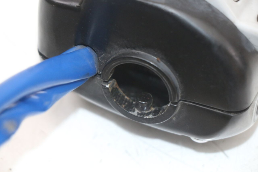 photo de PRZEŁĄCZNIK LEWY KYMCO AGILITY 4T 50 (2018 - 2022) - Punkty mocowania