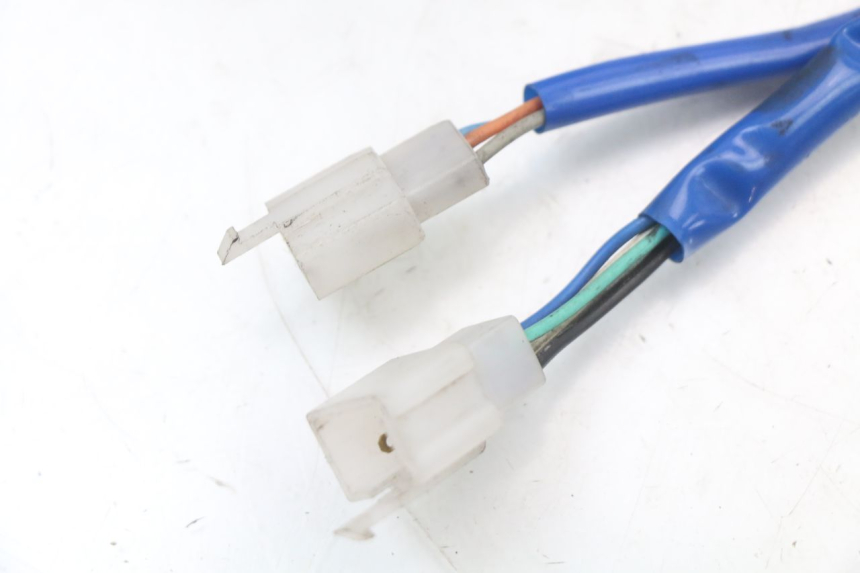 photo de PRZEŁĄCZNIK LEWY KYMCO AGILITY 4T 50 (2005 - 2018) - Stan powierzchni