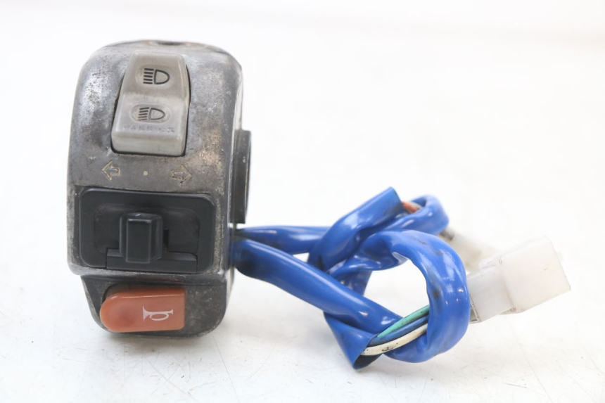 photo de PRZEŁĄCZNIK LEWY KYMCO AGILITY 4T 50 (2005 - 2018) - Szczegół części