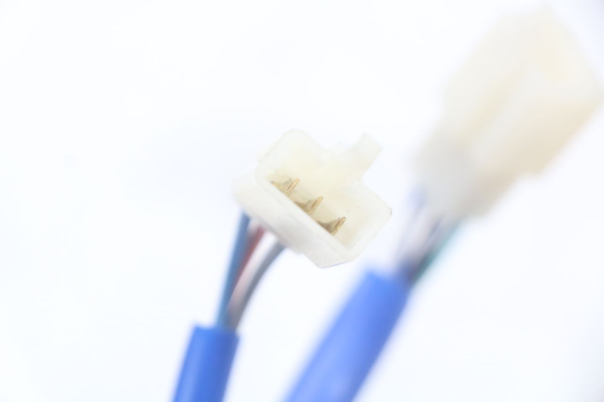 photo de PRZEŁĄCZNIK LEWY KYMCO AGILITY 4T 50 (2018 - 2022) - Stan powierzchni