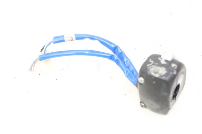 photo de PRZEŁĄCZNIK LEWY KYMCO AGILITY 4T 50 (2018 - 2022) - Widok ogólny