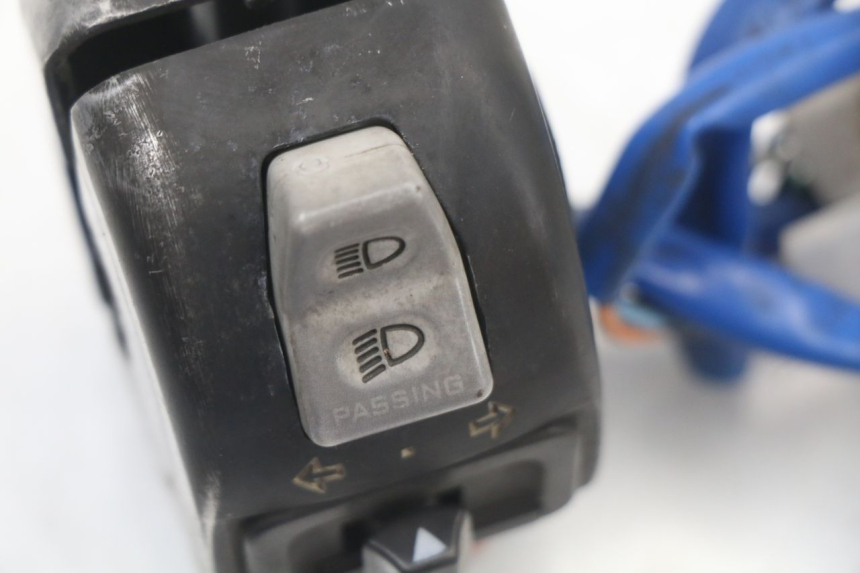 photo de PRZEŁĄCZNIK LEWY KYMCO AGILITY CARRY 50 (2011 - 2020) - Widok ogólny