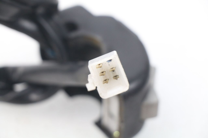 photo de PRZEŁĄCZNIK LEWY KYMCO AGILITY RS 2T 50 (2009 - 2013) - Widok ogólny