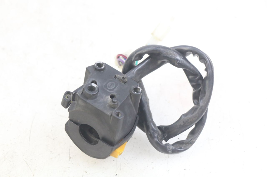 photo de PRZEŁĄCZNIK LEWY NECO ALEXONE 125 (2017 - 2024) - Inny kąt widzenia