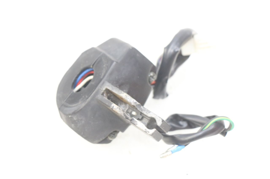 photo de PRZEŁĄCZNIK LEWY TAOTAO BEATBOX 2 50 (2005 - 2017) - Szczegół części