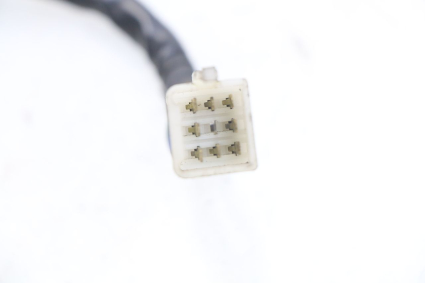 photo de PRZEŁĄCZNIK LEWY MBK BOOSTER SPIRIT 50 (2004 - 2017) - Zbliżenie techniczne