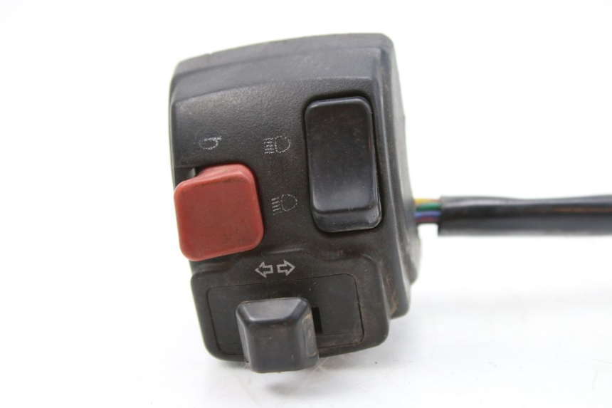 photo de PRZEŁĄCZNIK LEWY MBK BOOSTER SPIRIT 50 (2004 - 2017) - Zbliżenie techniczne