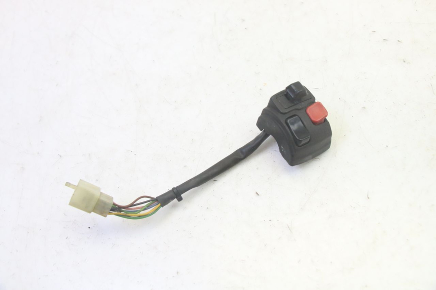 photo de PRZEŁĄCZNIK LEWY MBK BOOSTER SPIRIT 50 (2004 - 2017) - Zoom stanu zużycia