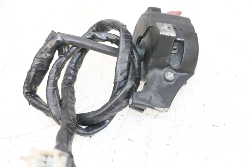 photo de PRZEŁĄCZNIK LEWY MBK BOOSTER SPIRIT NAKED 50 (2004 - 2017) - Stan powierzchni