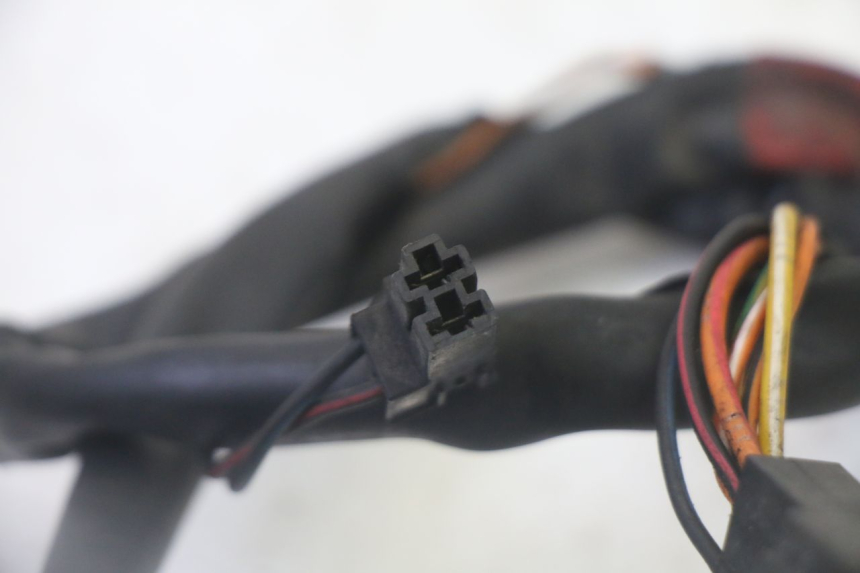 photo de PRZEŁĄCZNIK LEWY SUZUKI BURGMAN 125 (2007 - 2014) - Punkty mocowania