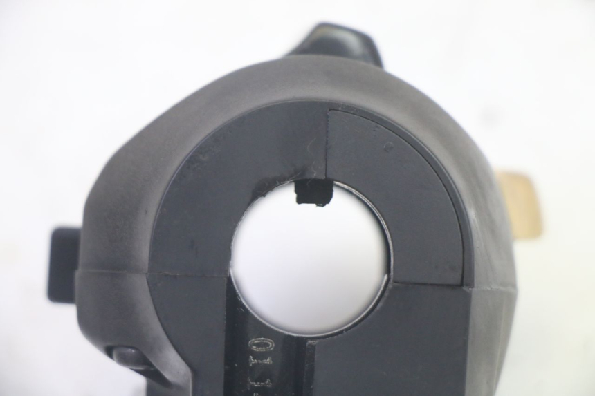 photo de PRZEŁĄCZNIK LEWY SUZUKI BURGMAN 125 (2007 - 2014) - Widok ogólny