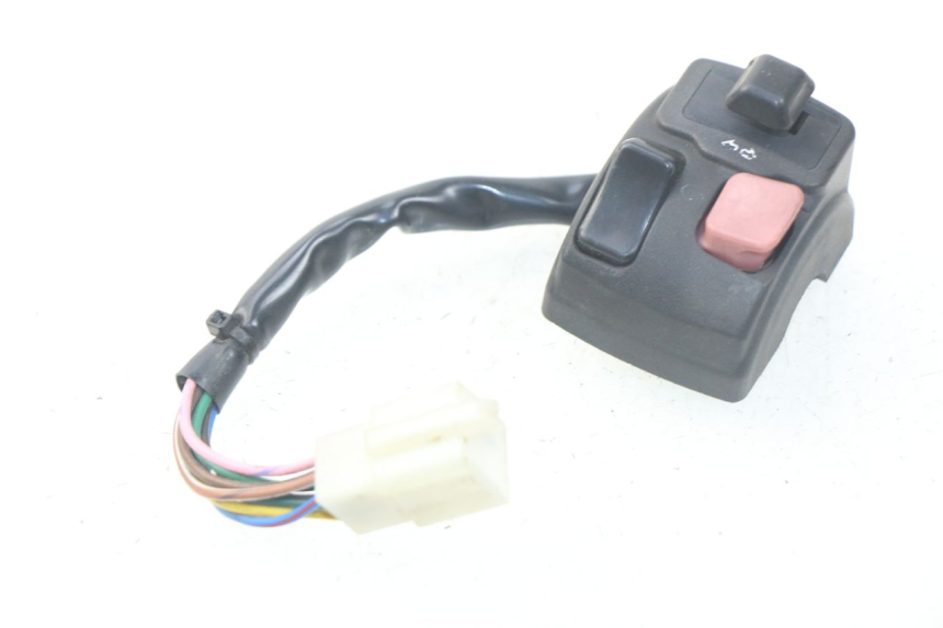 photo de PRZEŁĄCZNIK LEWY YAMAHA BW'S 50 (2004 - 2017) - Szczegół części