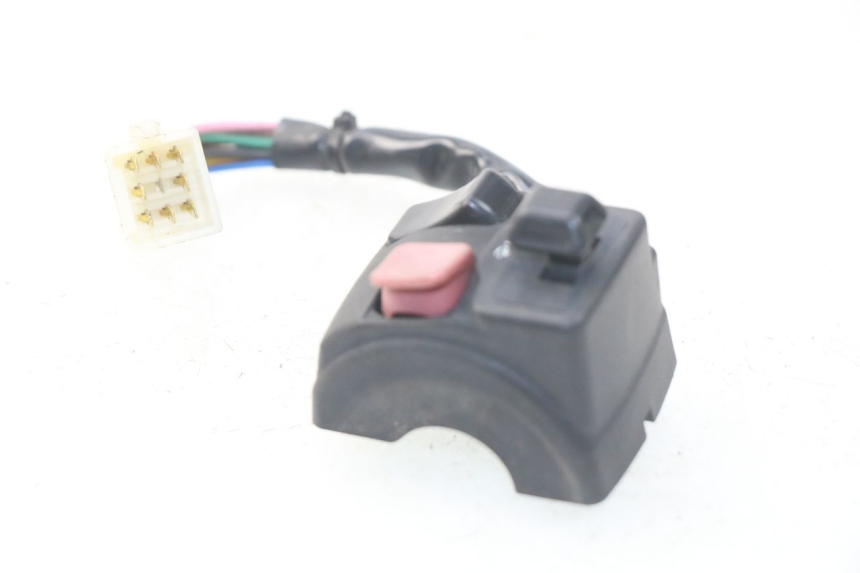 photo de PRZEŁĄCZNIK LEWY YAMAHA BW'S 50 (2004 - 2017) - Inny kąt widzenia