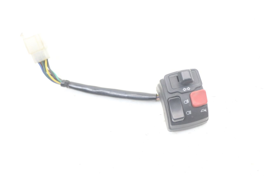 photo de PRZEŁĄCZNIK LEWY YAMAHA BW'S 50 (2004 - 2017) - Zoom stanu zużycia