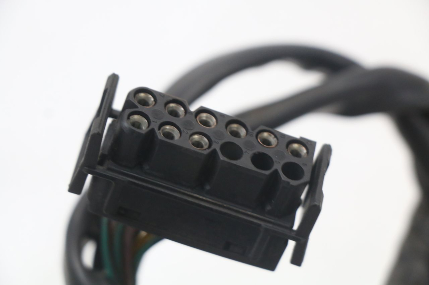 photo de PRZEŁĄCZNIK LEWY BMW C1 125 (2000 - 2003) - Stan powierzchni