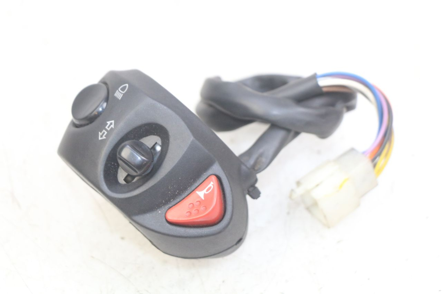 photo de PRZEŁĄCZNIK LEWY PEUGEOT CITYSTAR AIR 125 (2014 - 2017) - Widok główny