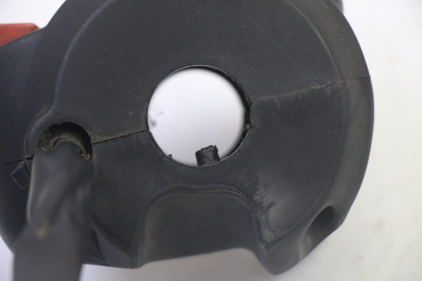 photo de PRZEŁĄCZNIK LEWY PEUGEOT CITYSTAR 50 (2013 - 2017) - Widok ogólny