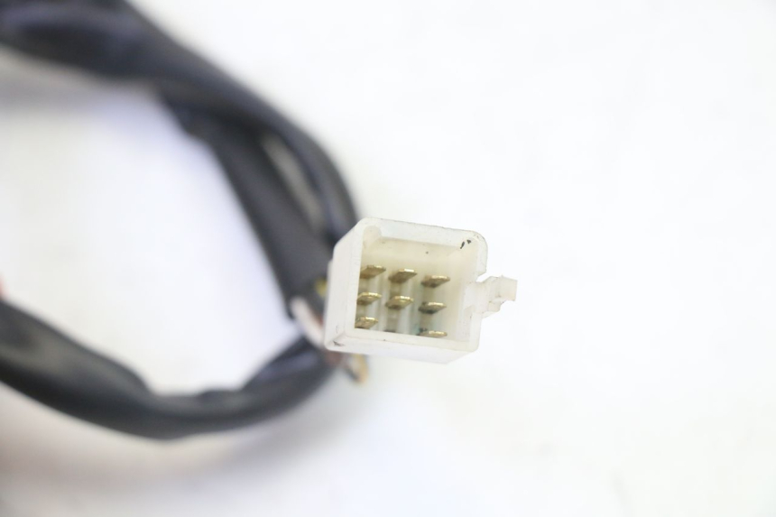 photo de PRZEŁĄCZNIK LEWY PEUGEOT CITYSTAR 50 (2013 - 2017) - Punkty mocowania