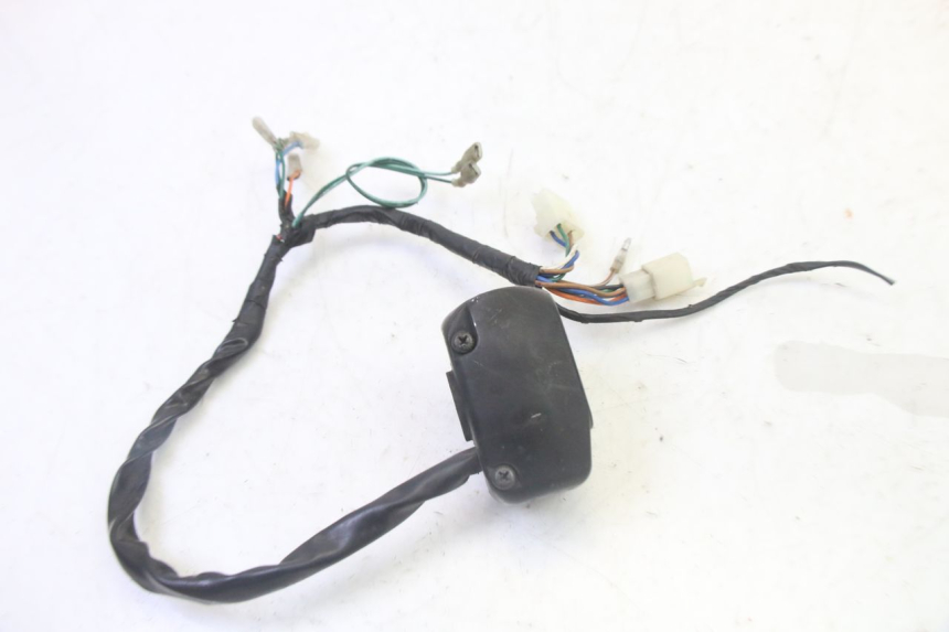 photo de PRZEŁĄCZNIK LEWY SYM CROX 4T 50 (2016 - 2023) - Zbliżenie techniczne