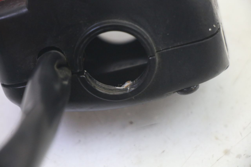 photo de PRZEŁĄCZNIK LEWY SYM CROX 4T 50 (2016 - 2023) - Widok ogólny