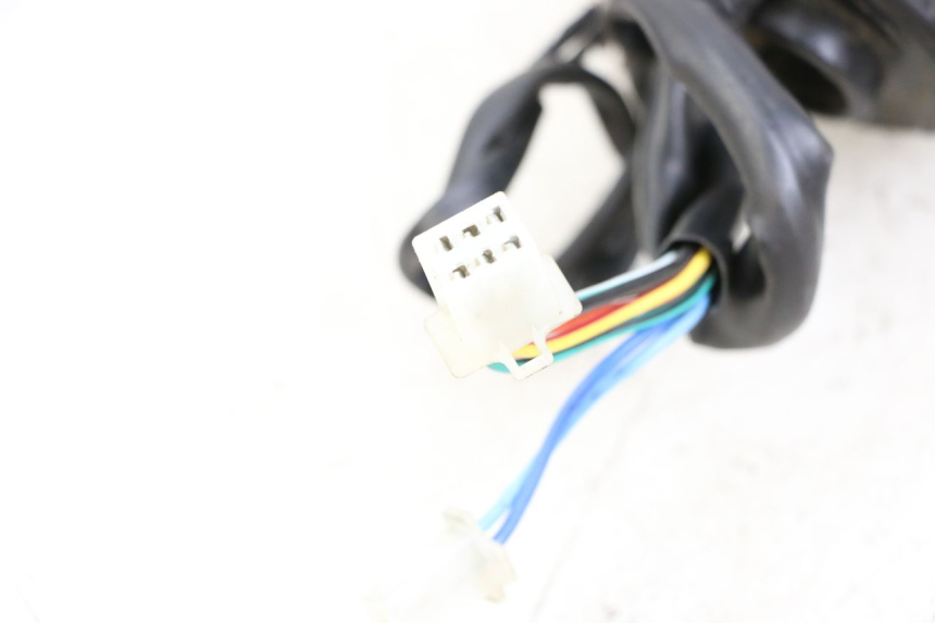 photo de PRZEŁĄCZNIK LEWY LONGJIA DIGITA 4T 50 (2019 - 2022) - Inny kąt widzenia