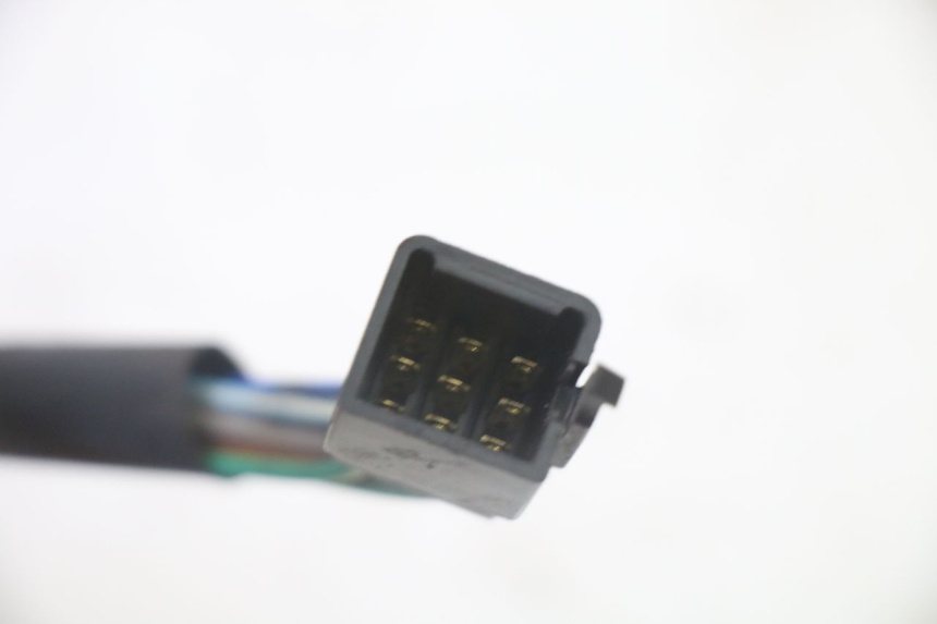 photo de PRZEŁĄCZNIK LEWY KYMCO DINK STREET 125 (2009 - 2014) - Punkty mocowania