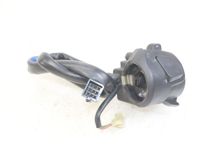 photo de PRZEŁĄCZNIK LEWY KYMCO DOWNTOWN ABS 125 (2015 - 2017) - Inny kąt widzenia