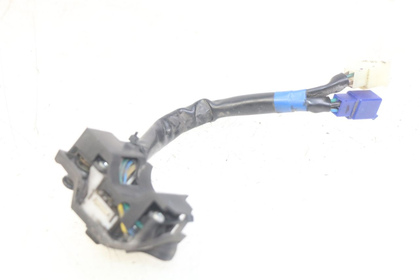 photo de PRZEŁĄCZNIK LEWY YAMAHA D'ELIGHT DELIGHT 125 (2017 - 2020) - Inny kąt widzenia