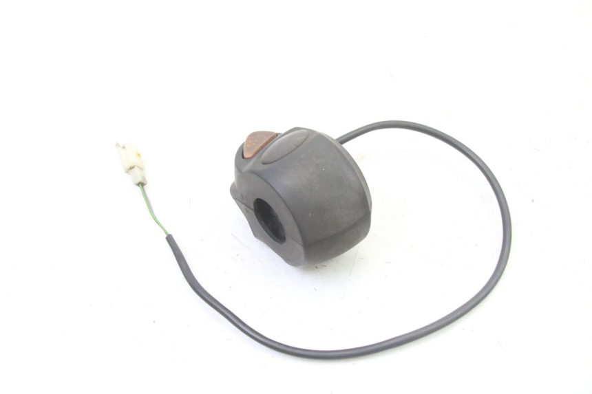 photo de PRZEŁĄCZNIK LEWY PEUGEOT ELYSTAR 50 (2002 - 2014) - Zoom stanu zużycia