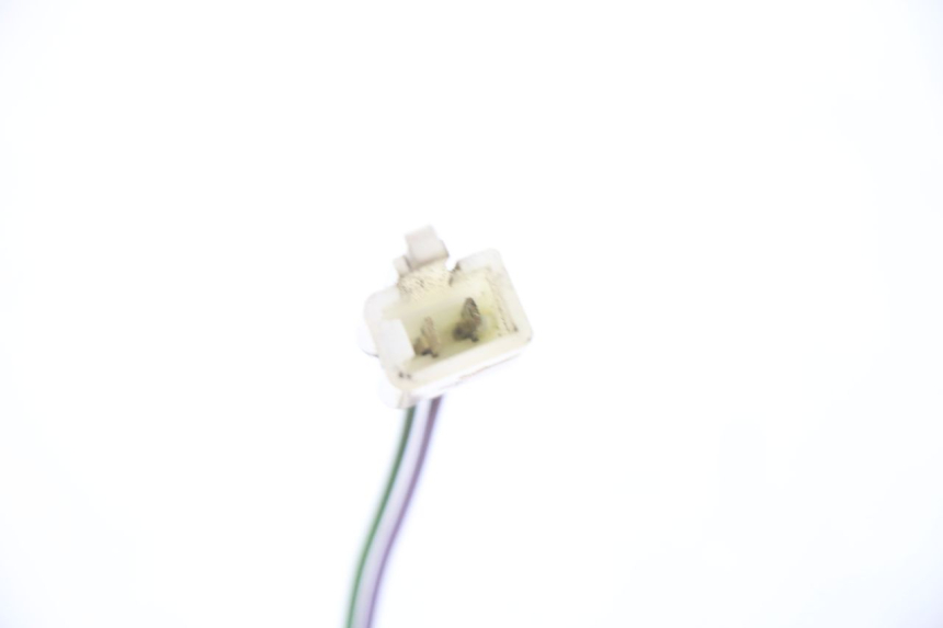 photo de PRZEŁĄCZNIK LEWY PEUGEOT ELYSTAR 50 (2002 - 2014) - Punkty mocowania