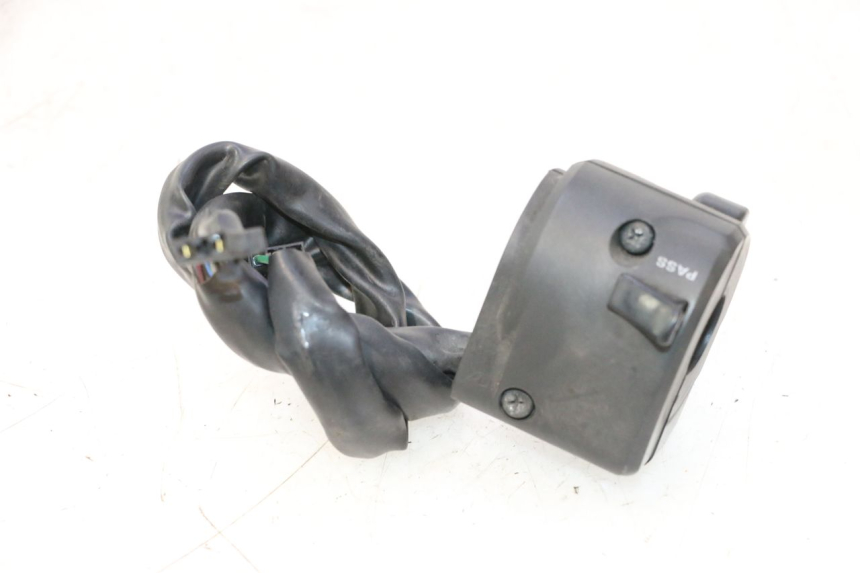 photo de LEWY PRZEŁĄCZNIK KAWASAKI ER-6 ER6 N 650 (2005 - 2009) - Inny kąt widzenia