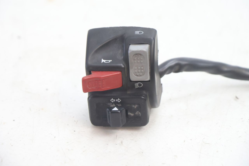 photo de LEWY PRZEŁĄCZNIK MBK EVOLIS 80 (1993 - 1999) - Szczegół części