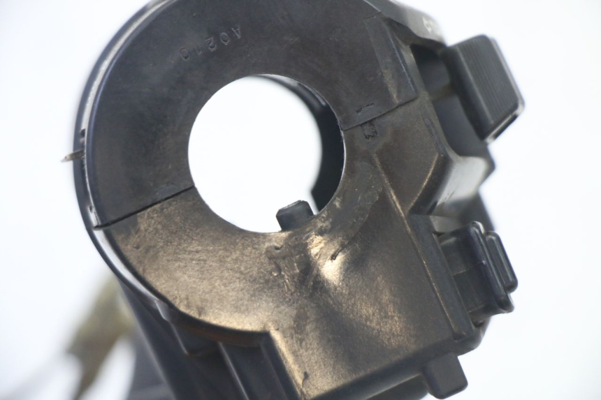 photo de PRZEŁĄCZNIK LEWY HONDA FES S-WING SWING ABS 125 (2007 - 2015) - Punkty mocowania