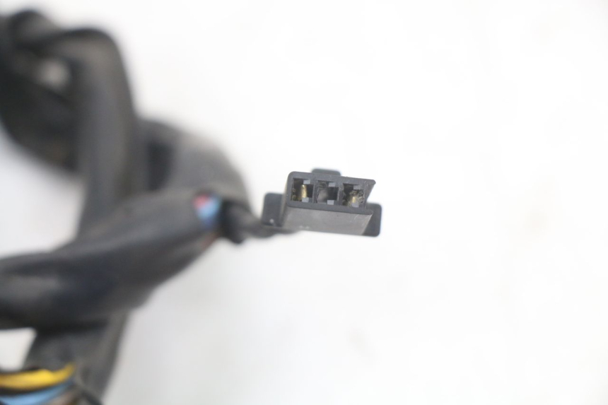 photo de PRZEŁĄCZNIK LEWY YAMAHA FJR ABS 1300 (2006 - 2012) - Zbliżenie techniczne