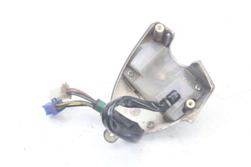 photo de PRZEŁĄCZNIK LEWY MBK FLAME X 125 (2004 - 2007) - Punkty mocowania