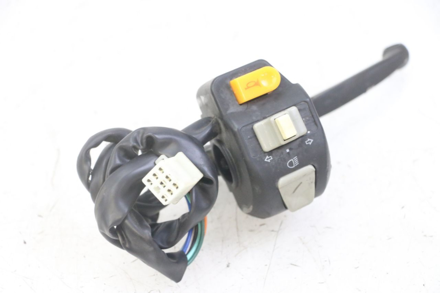 photo de PRZEŁĄCZNIK LEWY VENESI FLY RETRO 4T 50 (2020 - 2025) - Inny kąt widzenia