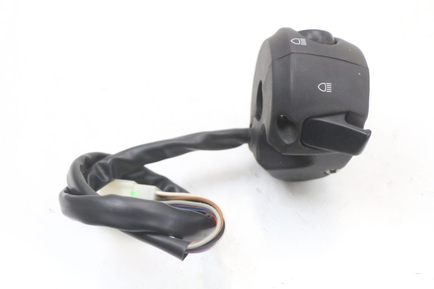 photo de PRZEŁĄCZNIK LEWY PEUGEOT GEOPOLIS RS 125 (2007 - 2009) - Inny kąt widzenia