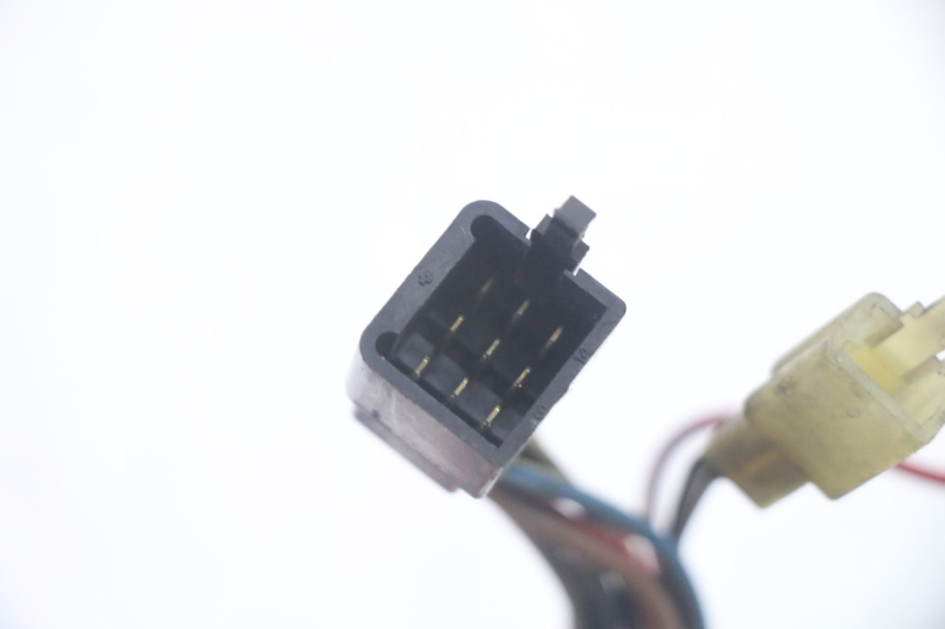 photo de PRZEŁĄCZNIK LEWY KAWASAKI GPX R WARBIRD 600 (1988 - 1993) - Stan powierzchni