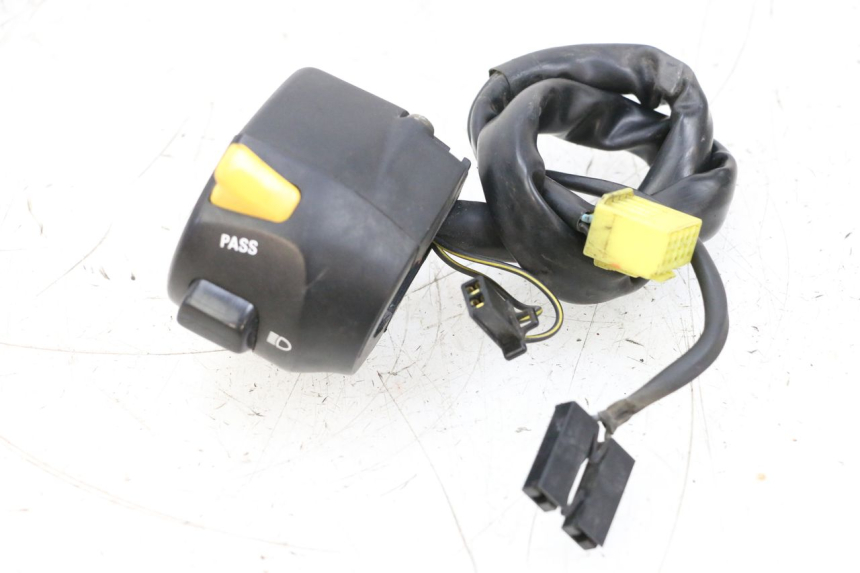 photo de PRZEŁĄCZNIK LEWY SUZUKI GSXR GSX-R 1000 (2003 - 2004) - Widok ogólny