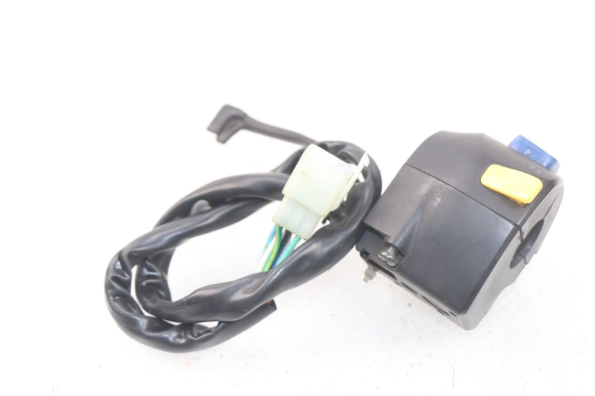 photo de PRZEŁĄCZNIK LEWY JONWAY GTX 2T 50 (2014 - 2020) - Zbliżenie techniczne