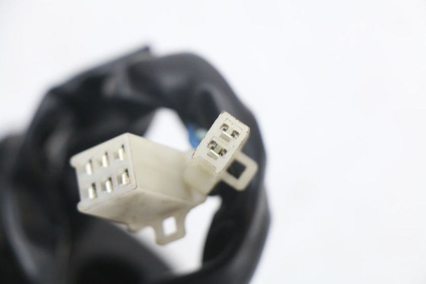 photo de PRZEŁĄCZNIK LEWY KEEWAY HURRICANE 50 (2006 - 2019) - Część sprawdzona