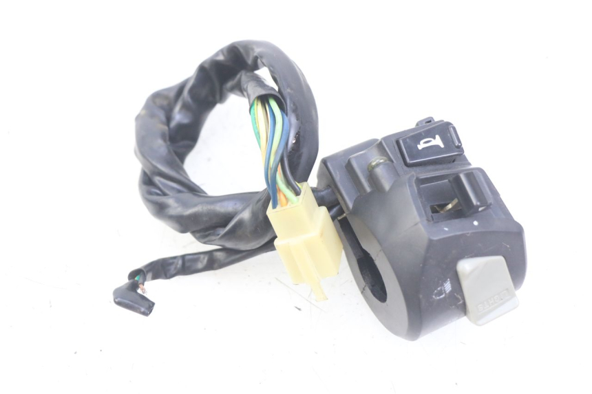 photo de PRZEŁĄCZNIK LEWY REVATTO IMPERATOR 125 (2007 - 2015) - Zbliżenie techniczne