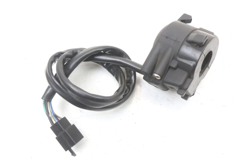 photo de PRZEŁĄCZNIK LEWY KYMCO K-PW K-PIPE 50 (2012 - 2017) - Inny kąt widzenia