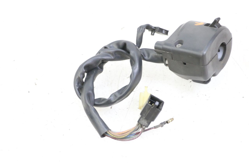 photo de PRZEŁĄCZNIK LEWY KAWASAKI ZR7 ZR-7 S 750 (1999 - 2004) - Zoom stanu zużycia