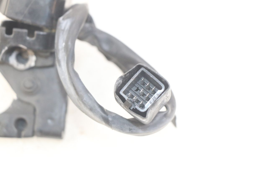 photo de PRZEŁĄCZNIK LEWY PEUGEOT KISBEE 2T 50 (2010 - 2017) - Szczegół części