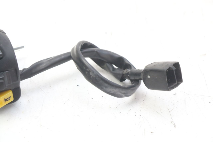 photo de PRZEŁĄCZNIK LEWY PEUGEOT KISBEE 2T 50 (2010 - 2017) - Widok ogólny