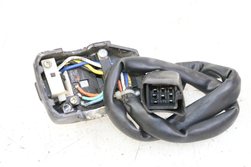 photo de PRZEŁĄCZNIK LEWY PEUGEOT KISBEE 2T 50 (2010 - 2017) - Inny kąt widzenia